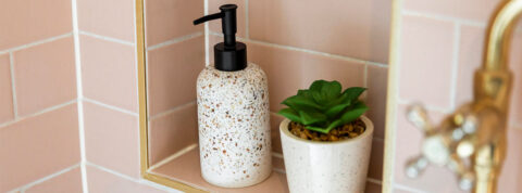 Cómo hacer una hornacina en el baño